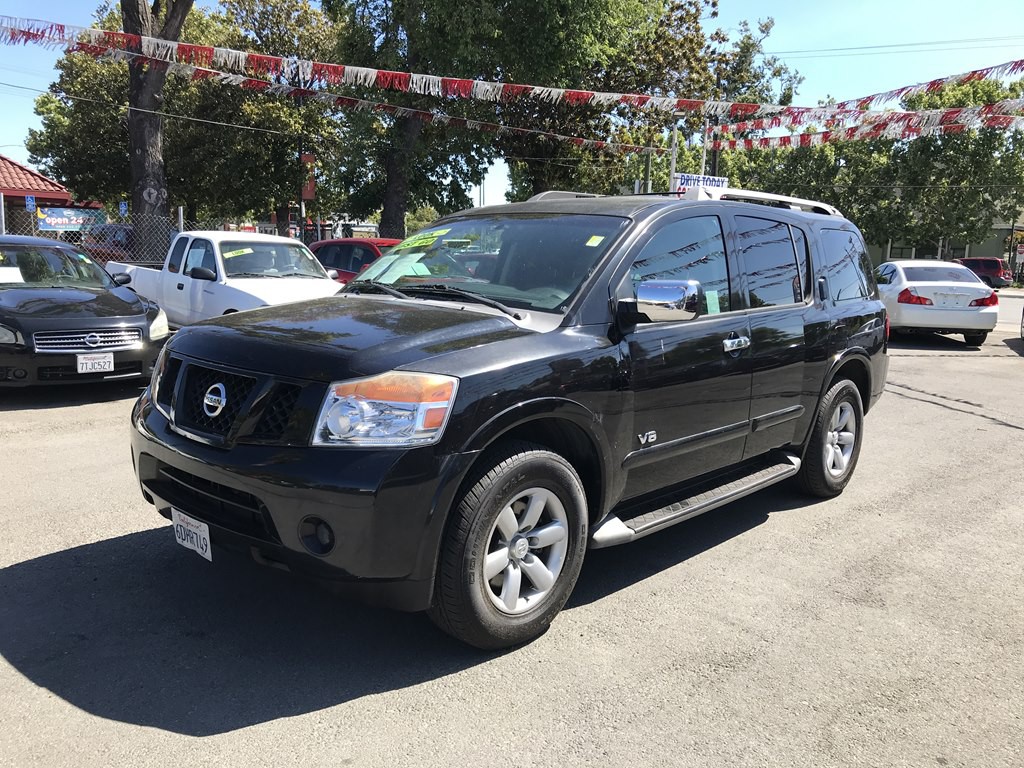 2008 Nissan Armada Image 1