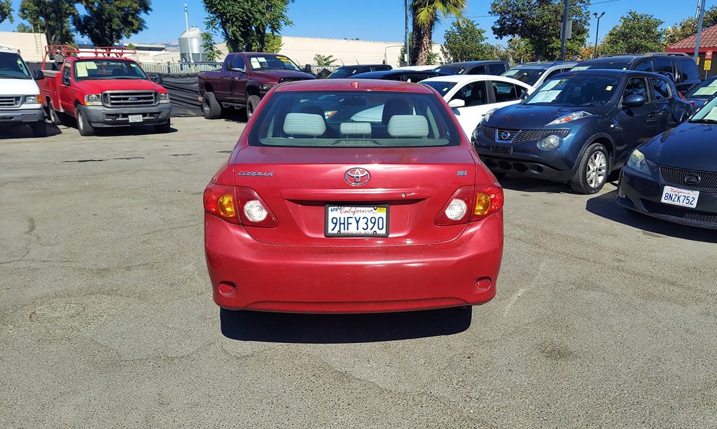 2010 Toyota Corolla Image 4