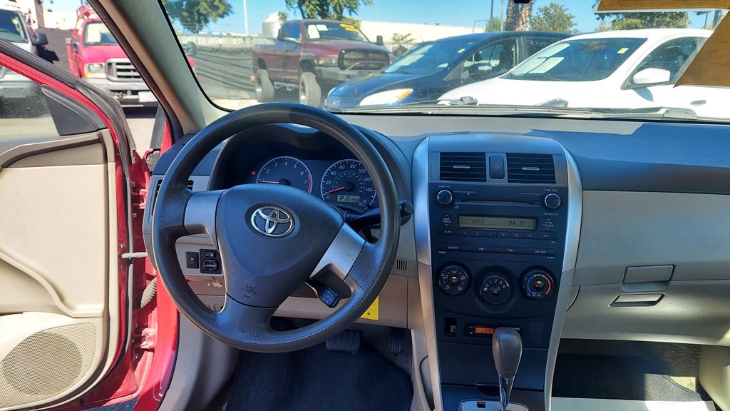 2010 Toyota Corolla Image 10