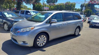 Image for 2011 Toyota Sienna XLE ID: 6727114
