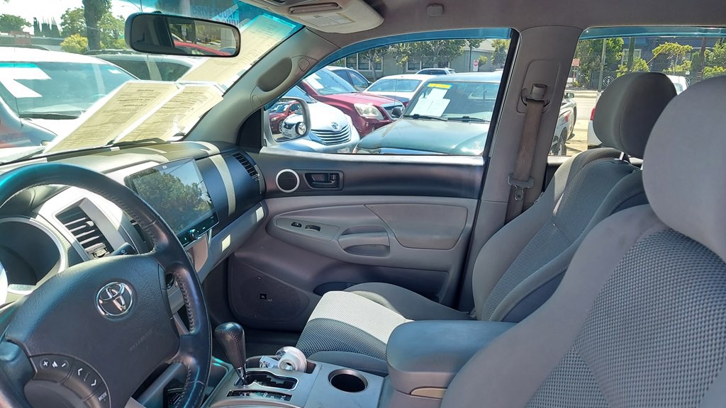 2006 Toyota Tacoma Image 10