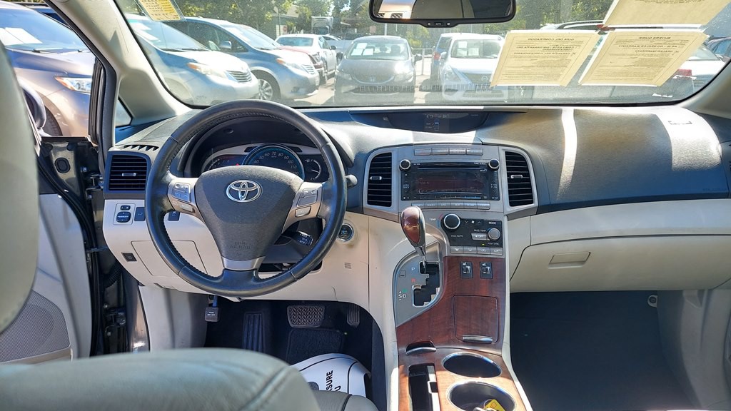 2010 Toyota Venza Image 9