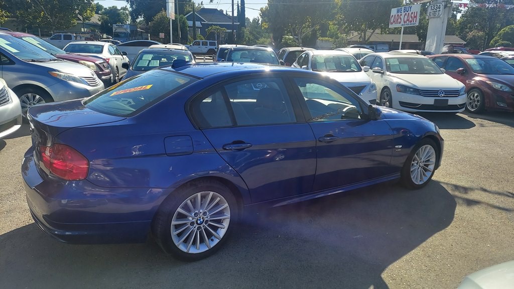 2009 BMW 3 Series Image 5