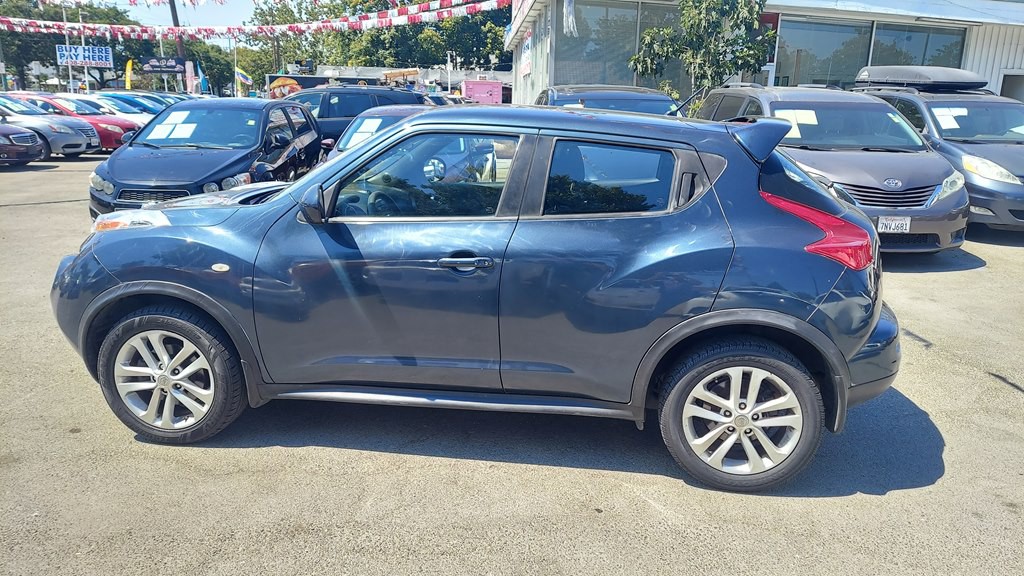 2013 Nissan Juke Image 2
