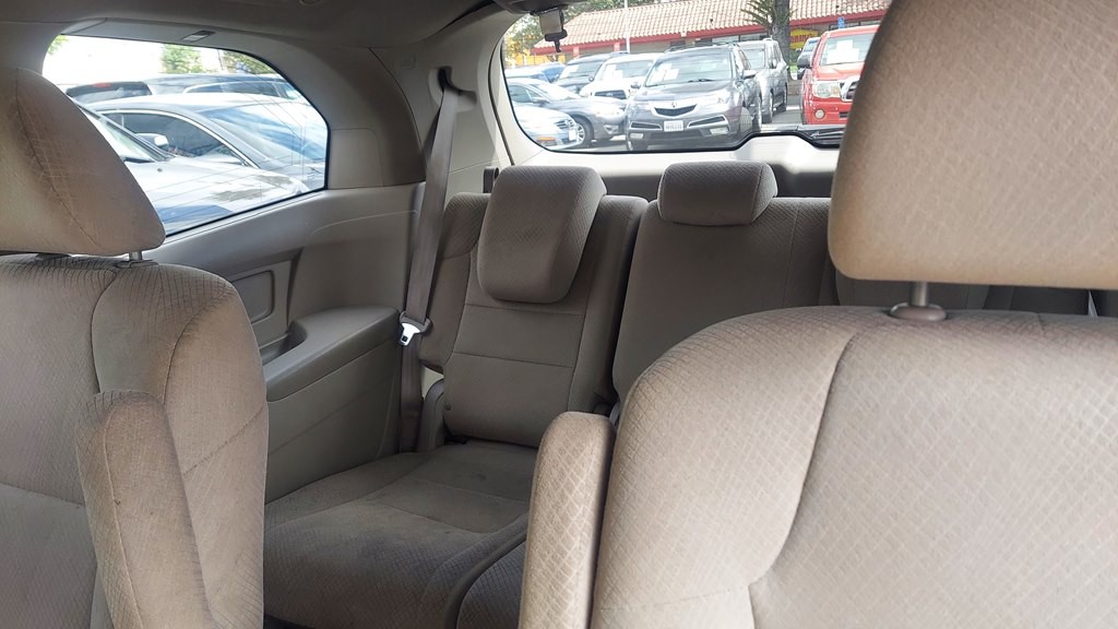 2014 Honda Odyssey Image 10