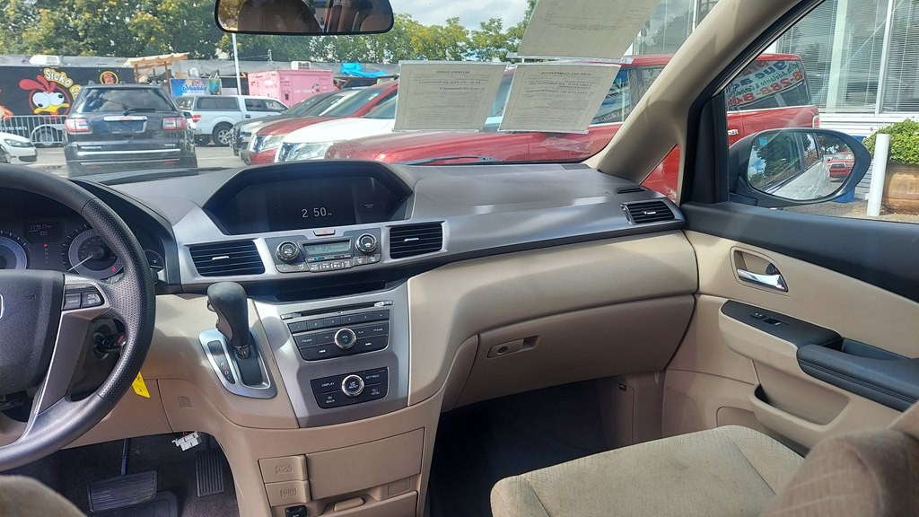 2014 Honda Odyssey Image 12