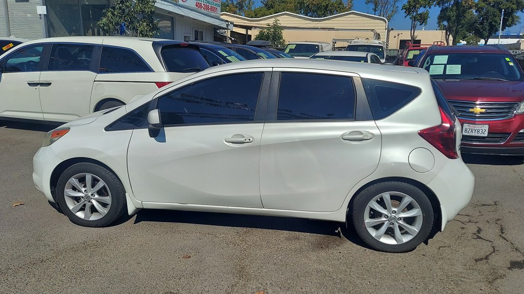 2014 Nissan Versa Image 2
