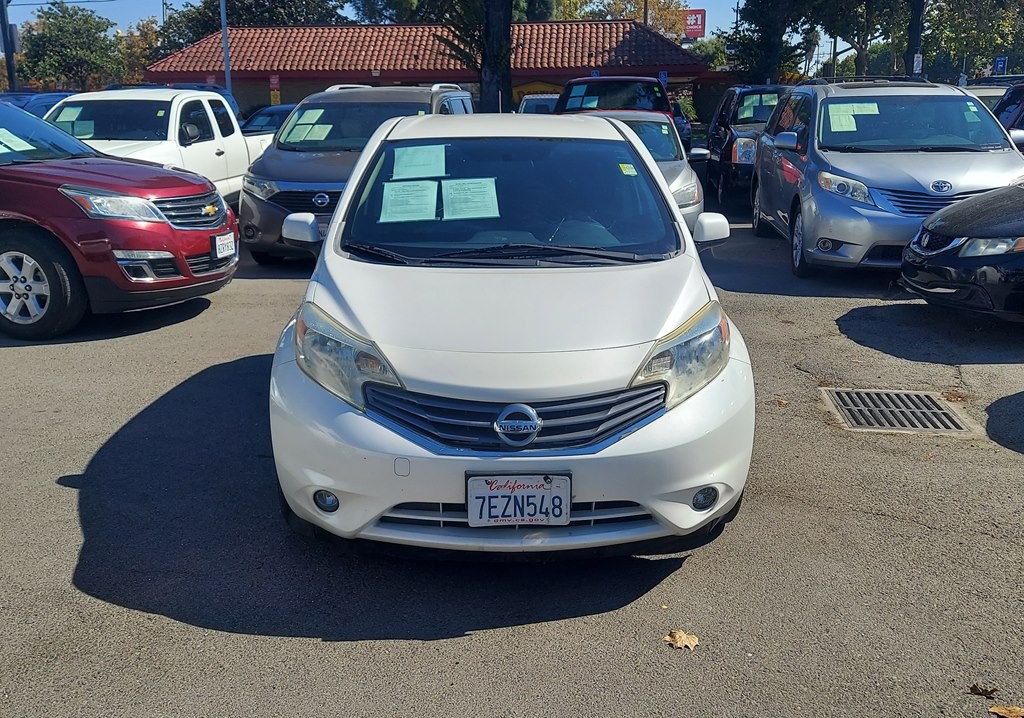 2014 Nissan Versa Image 8