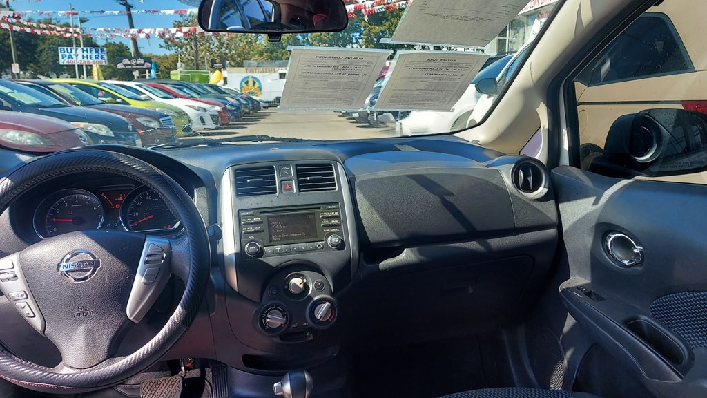 2014 Nissan Versa Image 12