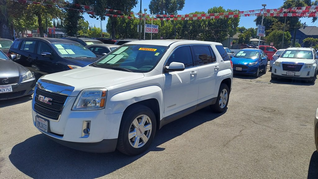 2015 GMC Terrain Image 1