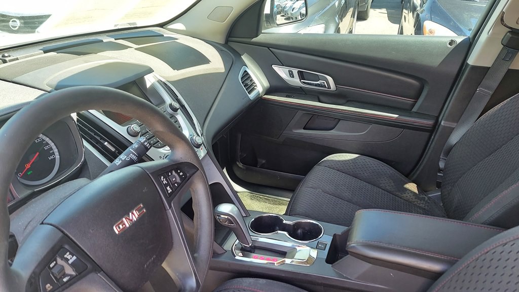 2015 GMC Terrain Image 6