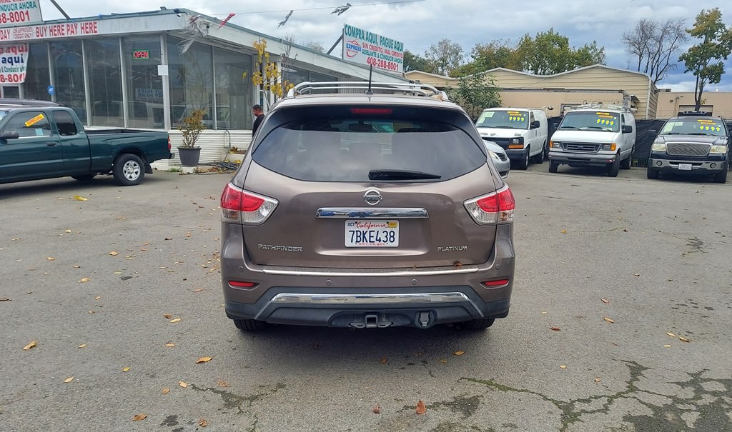 2013 Nissan Pathfinder Image 4