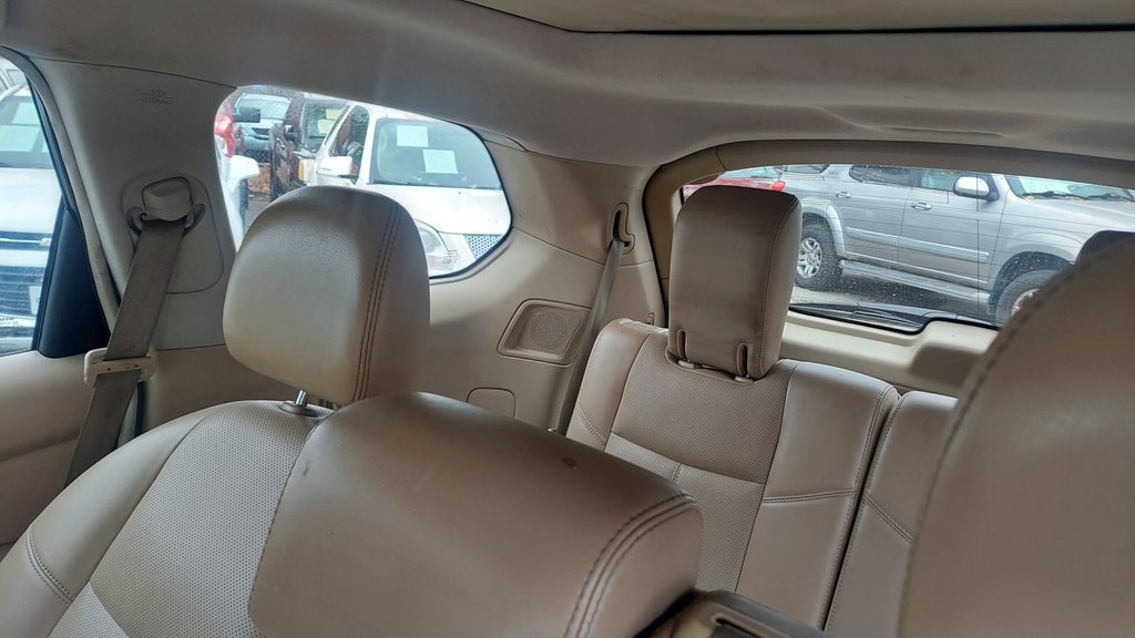 2013 Nissan Pathfinder Image 10