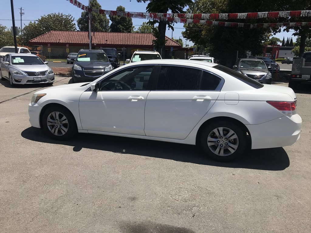 2012 Honda Accord Image 3