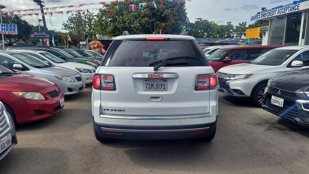 2016 GMC Acadia Image 4