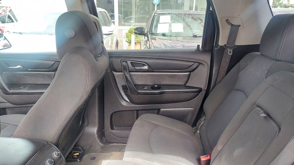 2016 GMC Acadia Image 10