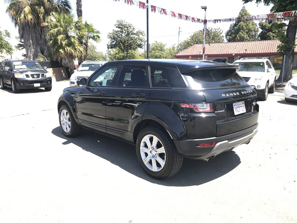 2017 Land Rover Range Rover Evoque Image 3