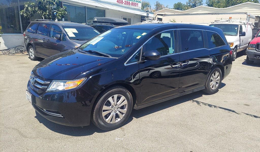 2016 Honda Odyssey Image 1