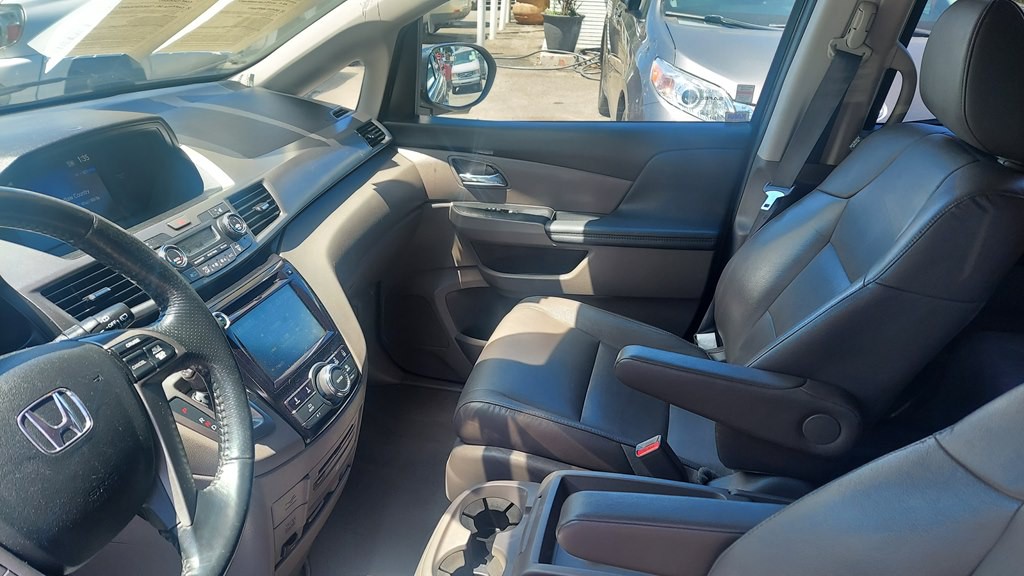 2016 Honda Odyssey Image 7