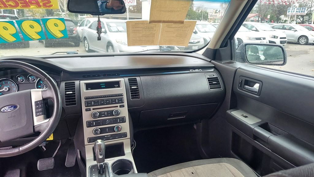 2009 Ford Flex Image 12