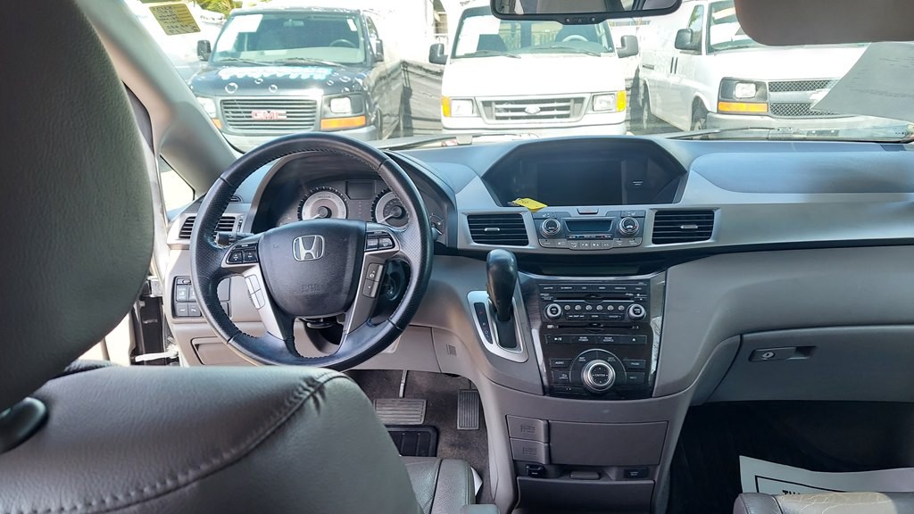 2011 Honda Odyssey Image 10