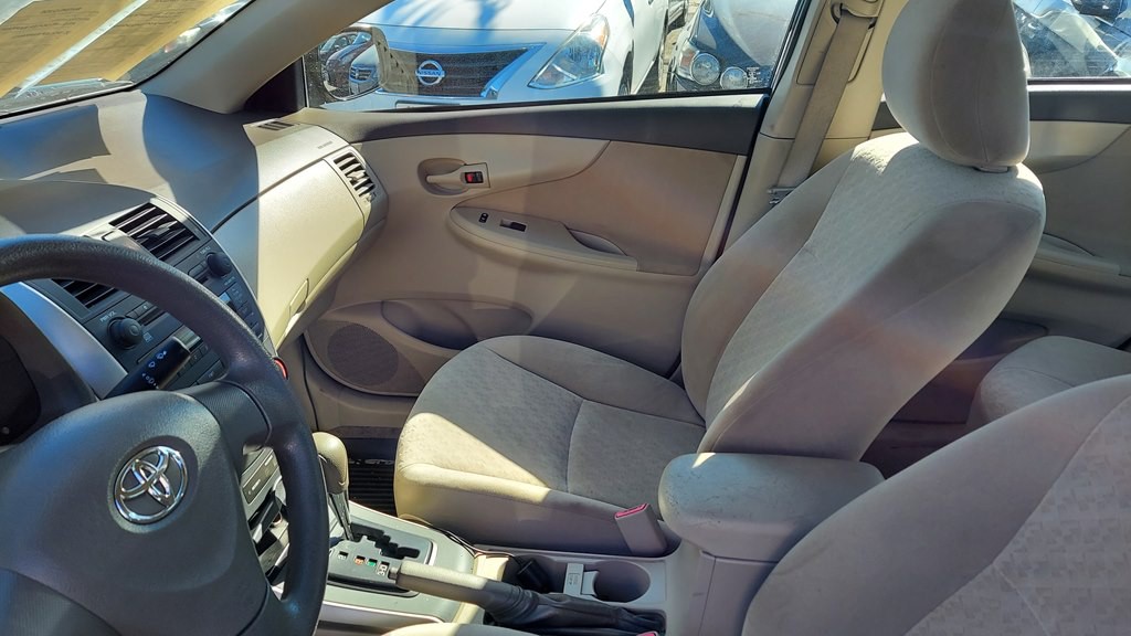 2009 Toyota Corolla Image 7