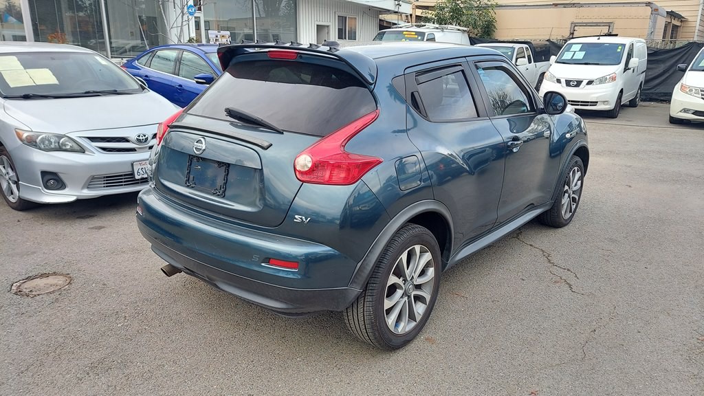 2011 Nissan Juke Image 3