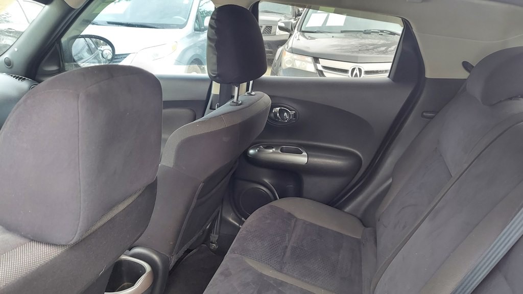 2011 Nissan Juke Image 6