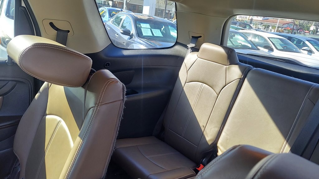 2016 GMC Acadia Image 10