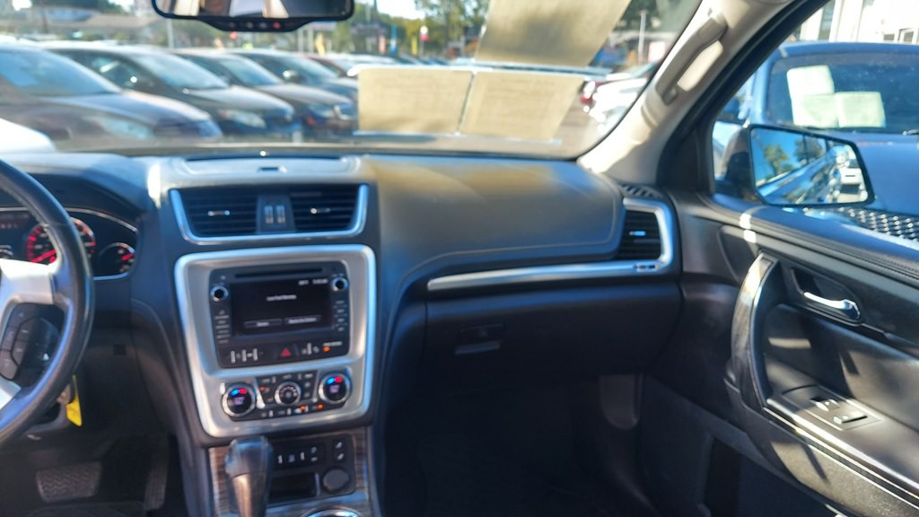 2014 GMC Acadia Image 13