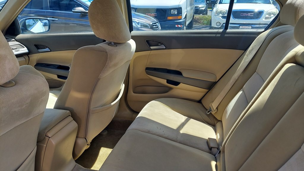 2009 Honda Accord Image 9