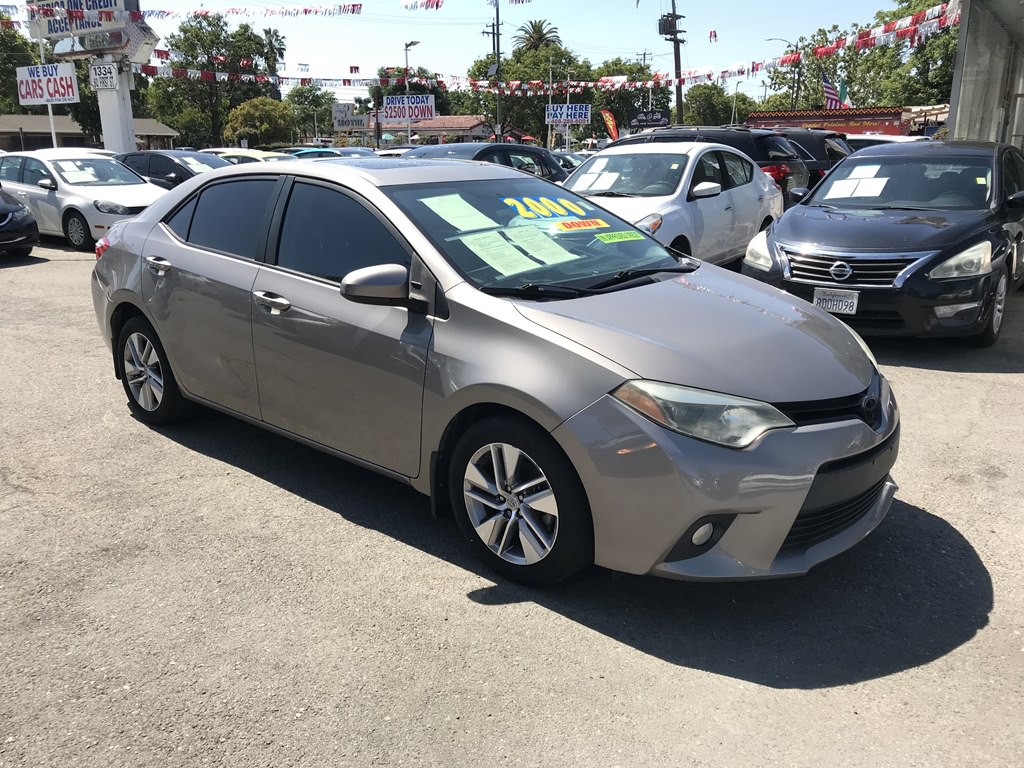 2014 Toyota Corolla Image 2