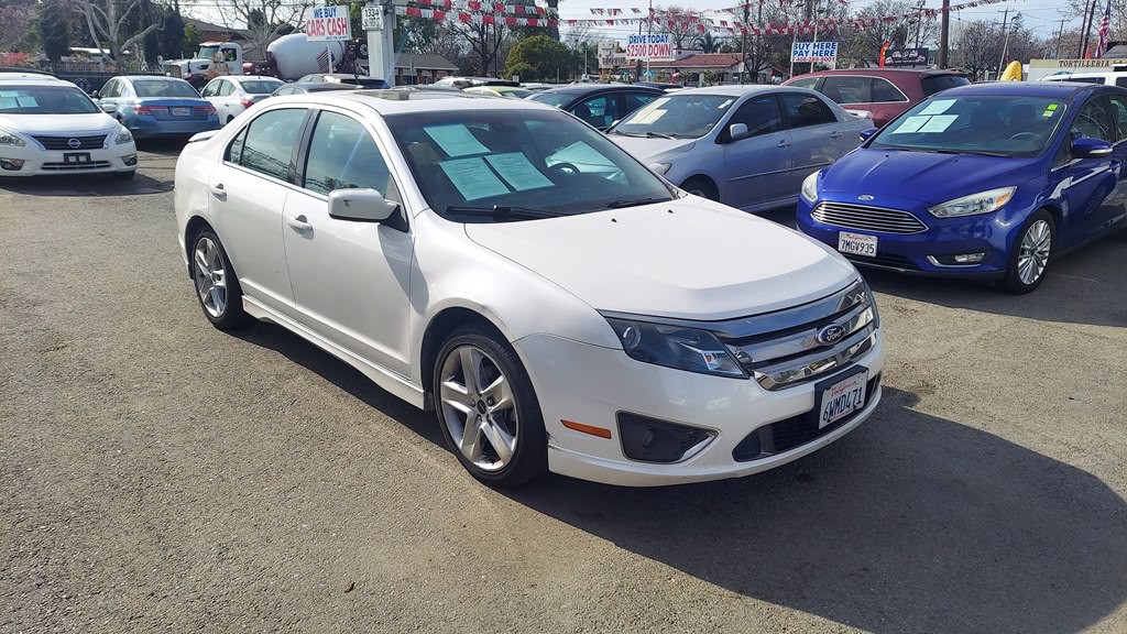 2012 Ford Fusion Image 2