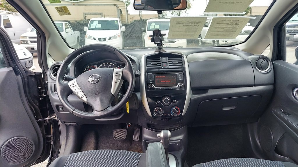 2016 Nissan Versa Image 7