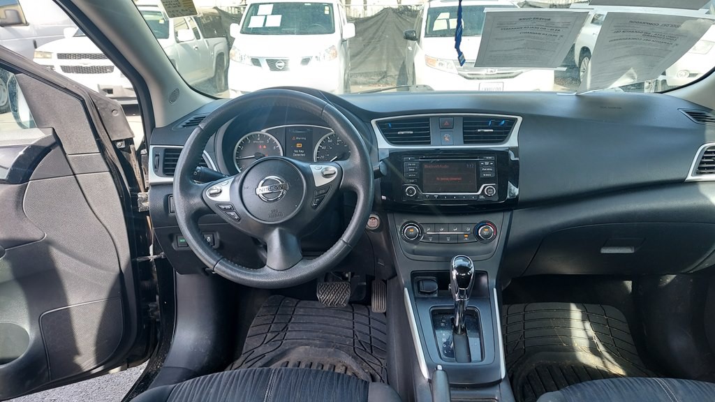 2017 Nissan Sentra Image 7