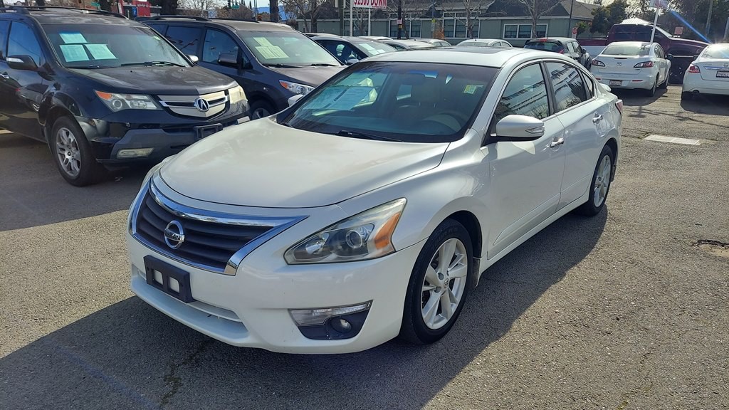 2014 Nissan Altima Image 1