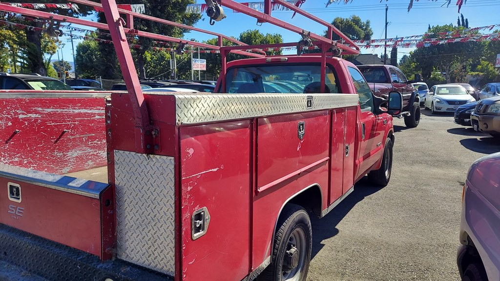 2003 Ford F-350 Image 4