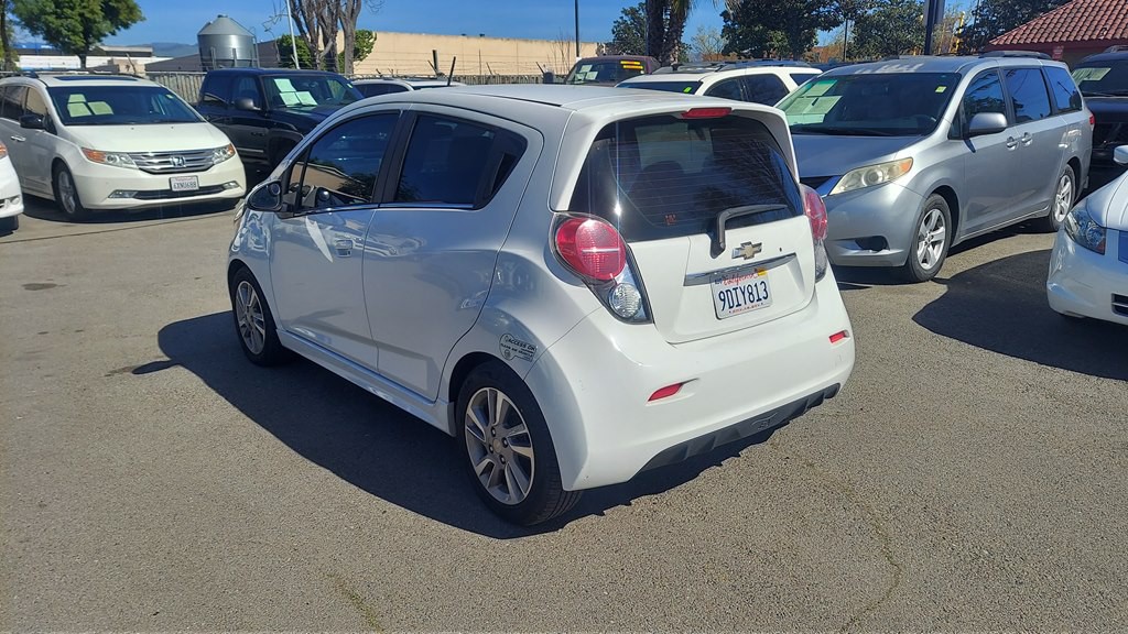 2014 Chevrolet Spark Image 4