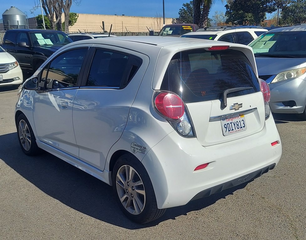 2014 Chevrolet Spark Image 4