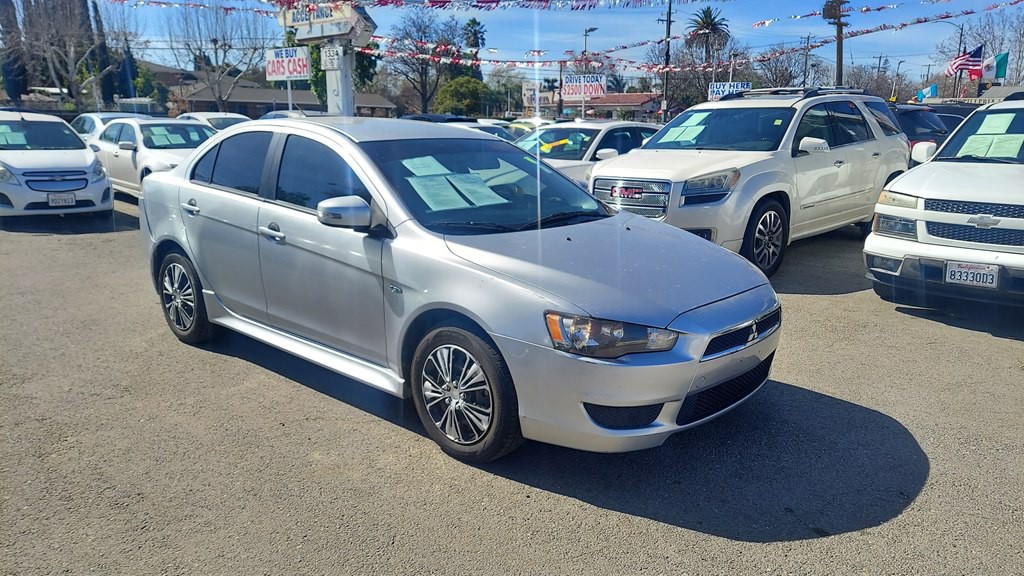 2015 Mitsubishi Lancer Image 2