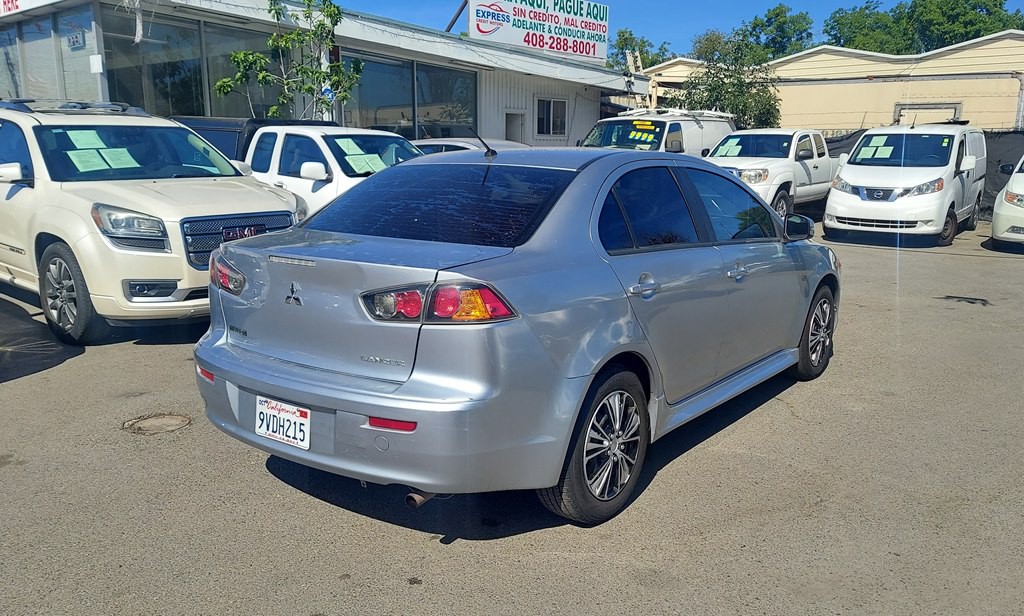 2015 Mitsubishi Lancer Image 3