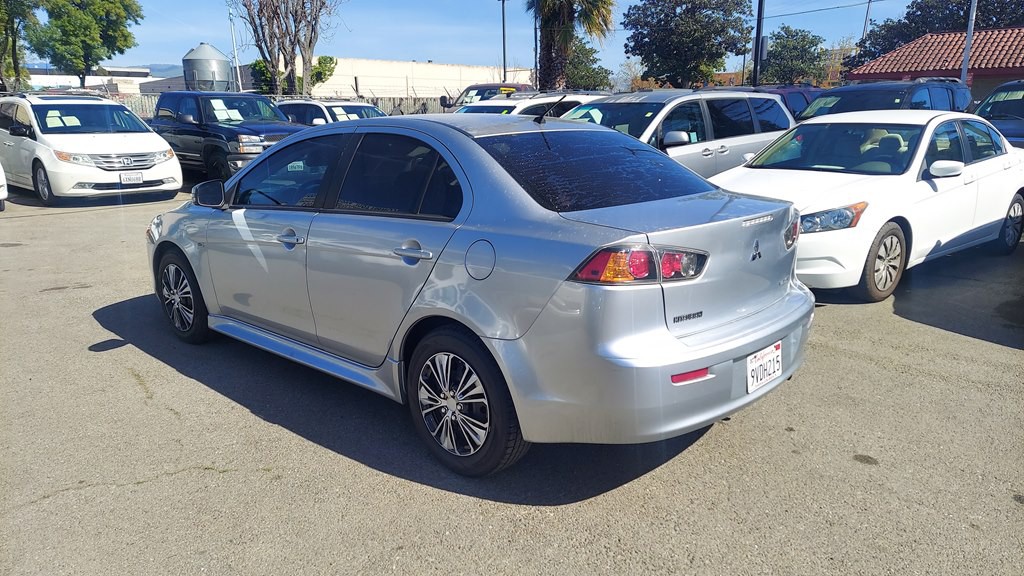 2015 Mitsubishi Lancer Image 4