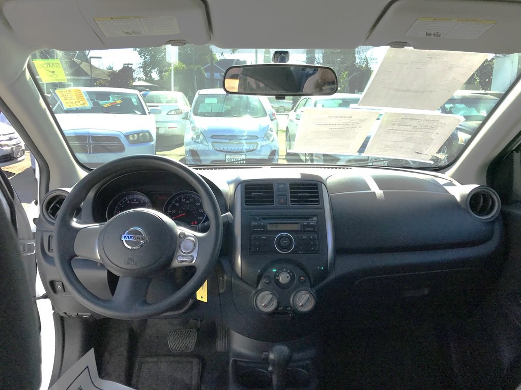 2012 Nissan Versa Image 7