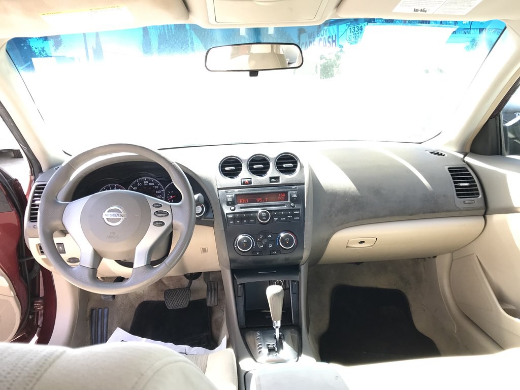 2011 Nissan Altima Image 7