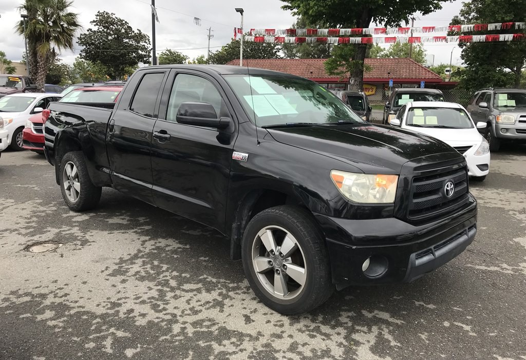 2010 Toyota Tundra Image 2