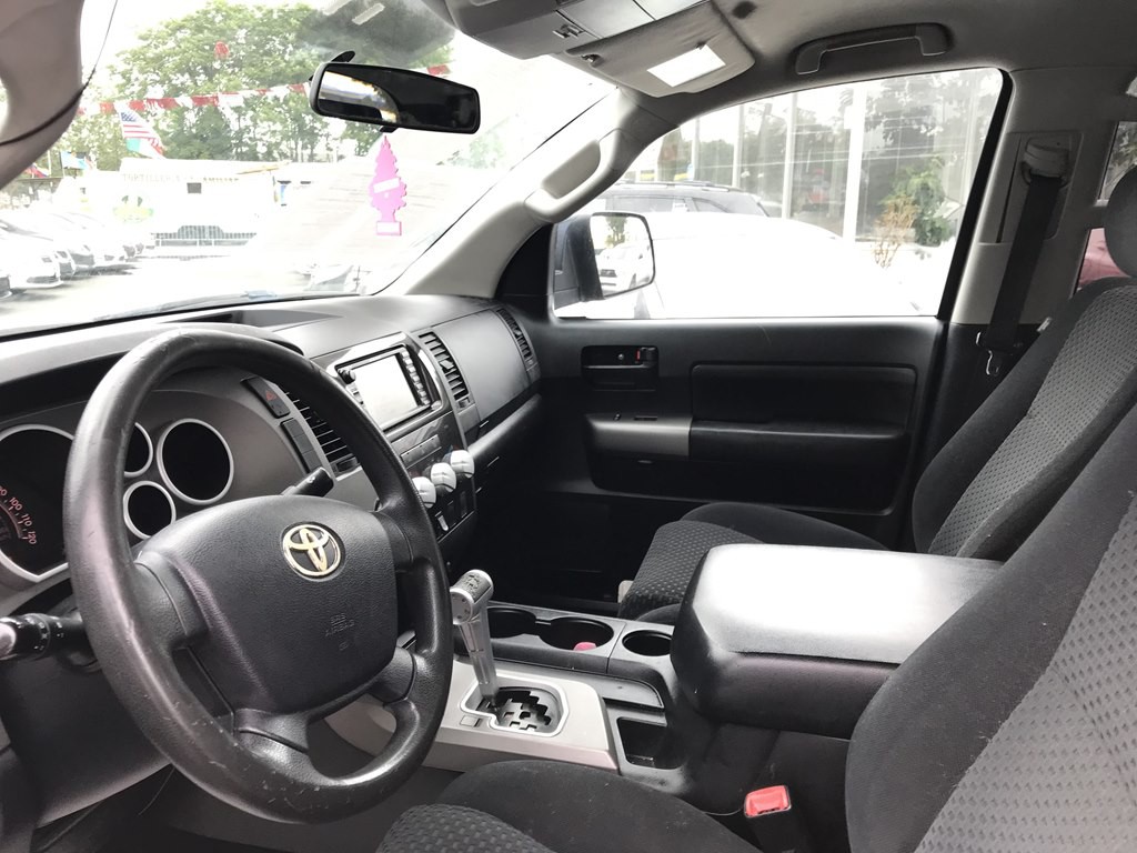 2010 Toyota Tundra Image 5