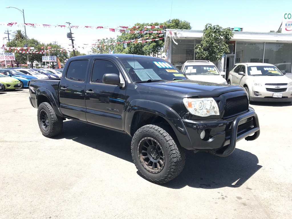 2007 Toyota Tacoma Image 2