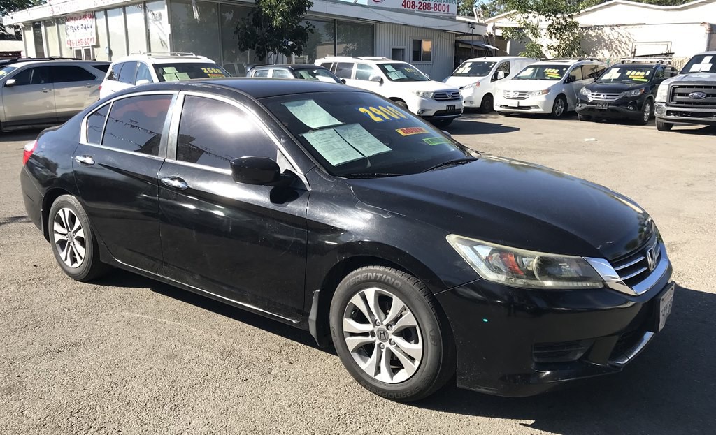2015 Honda Accord Image 2