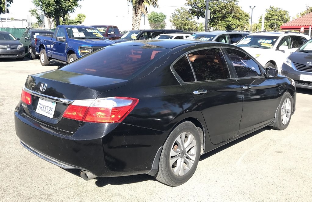2015 Honda Accord Image 3