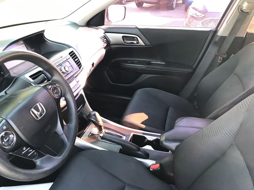 2015 Honda Accord Image 5